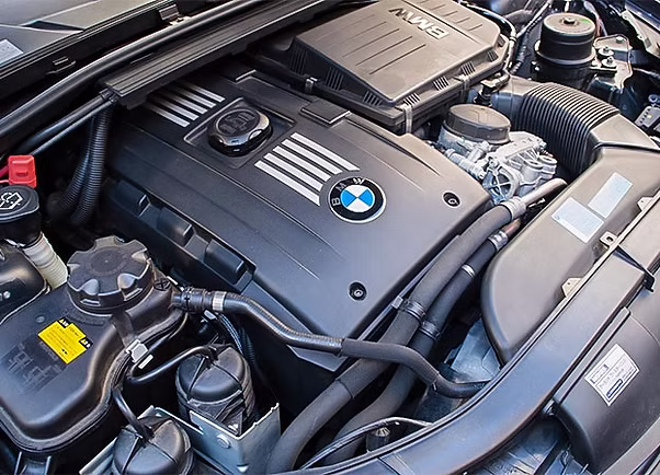 Luxury Vehicle Engine Bay Detailing